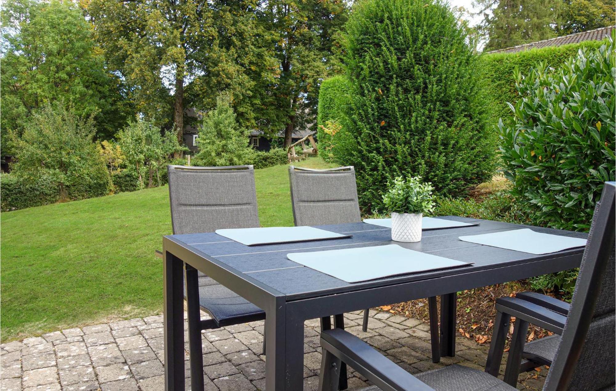 Gorgeous Home In Attendorn With Kitchen Exteriör bild